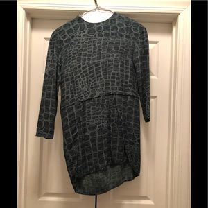 French Connection Alligator Print size 6